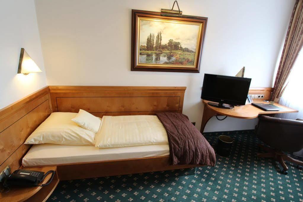 Eden-hotel Hotel